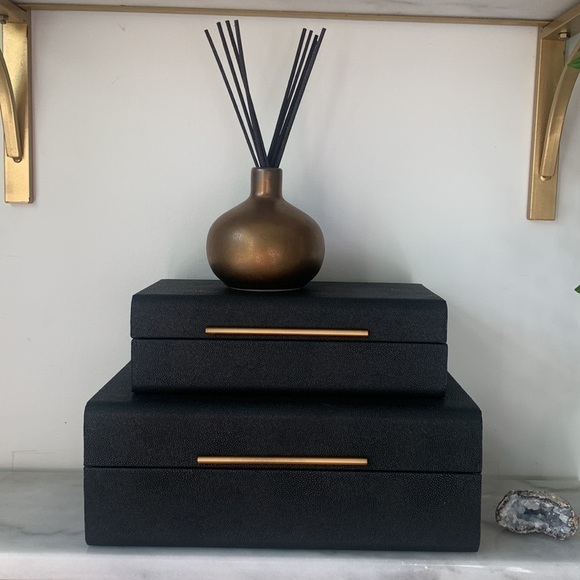 Set of two MCM storage‎ boxes black gold textured - Picture 1 of 5